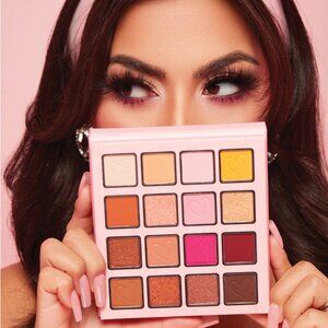 !Limited Time Offer! Beauty Creations Eyes On Me Shadow Palette
